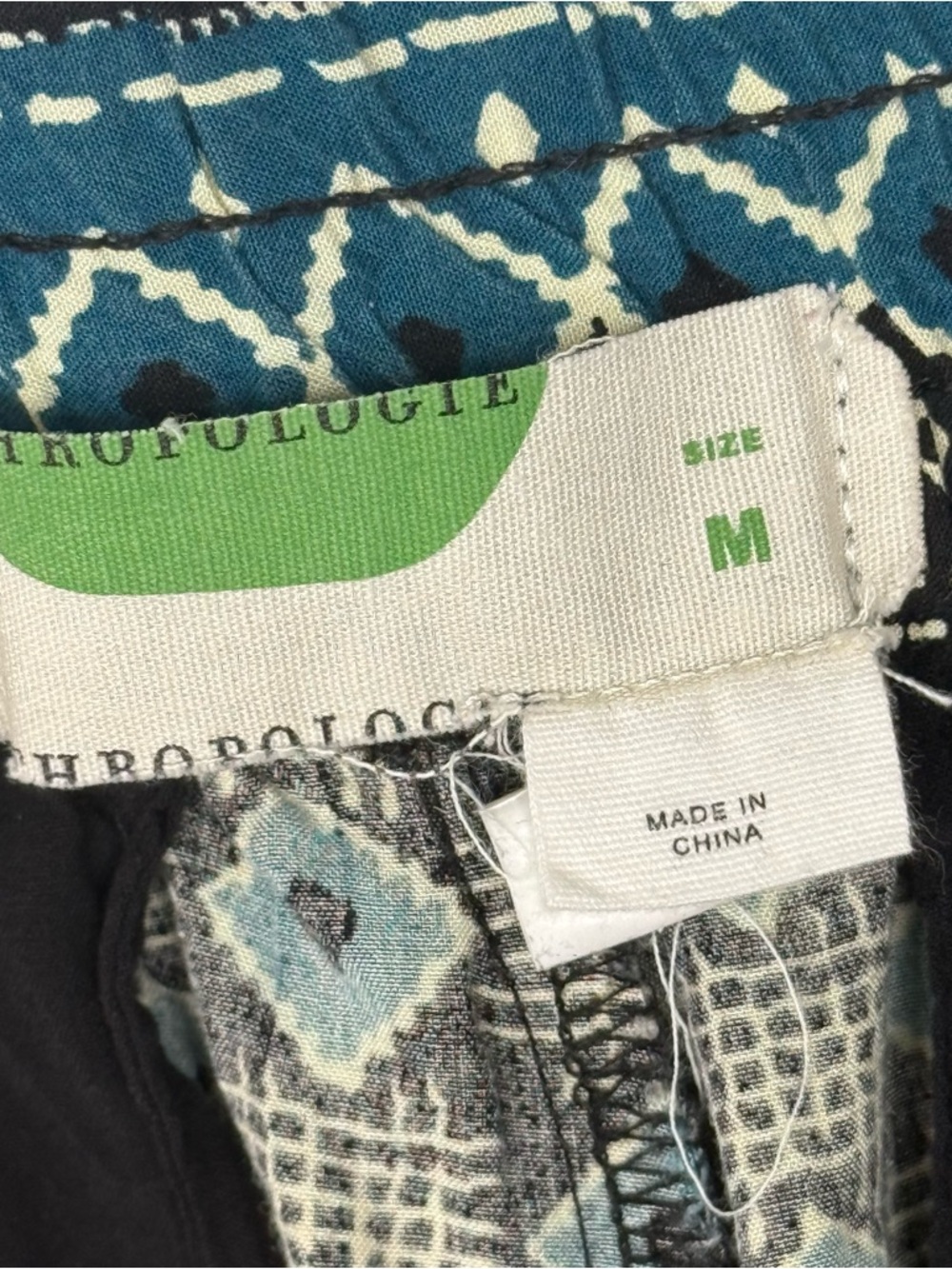 Anthropologie Teal and Black Geometric Print Lounge Capris Pants Size M - Picture 9 of 10